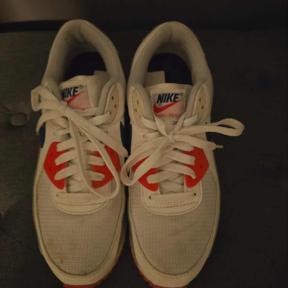 Nike Women's Sneakers - White, Red, Gray, Blue - Picture 2 of 3